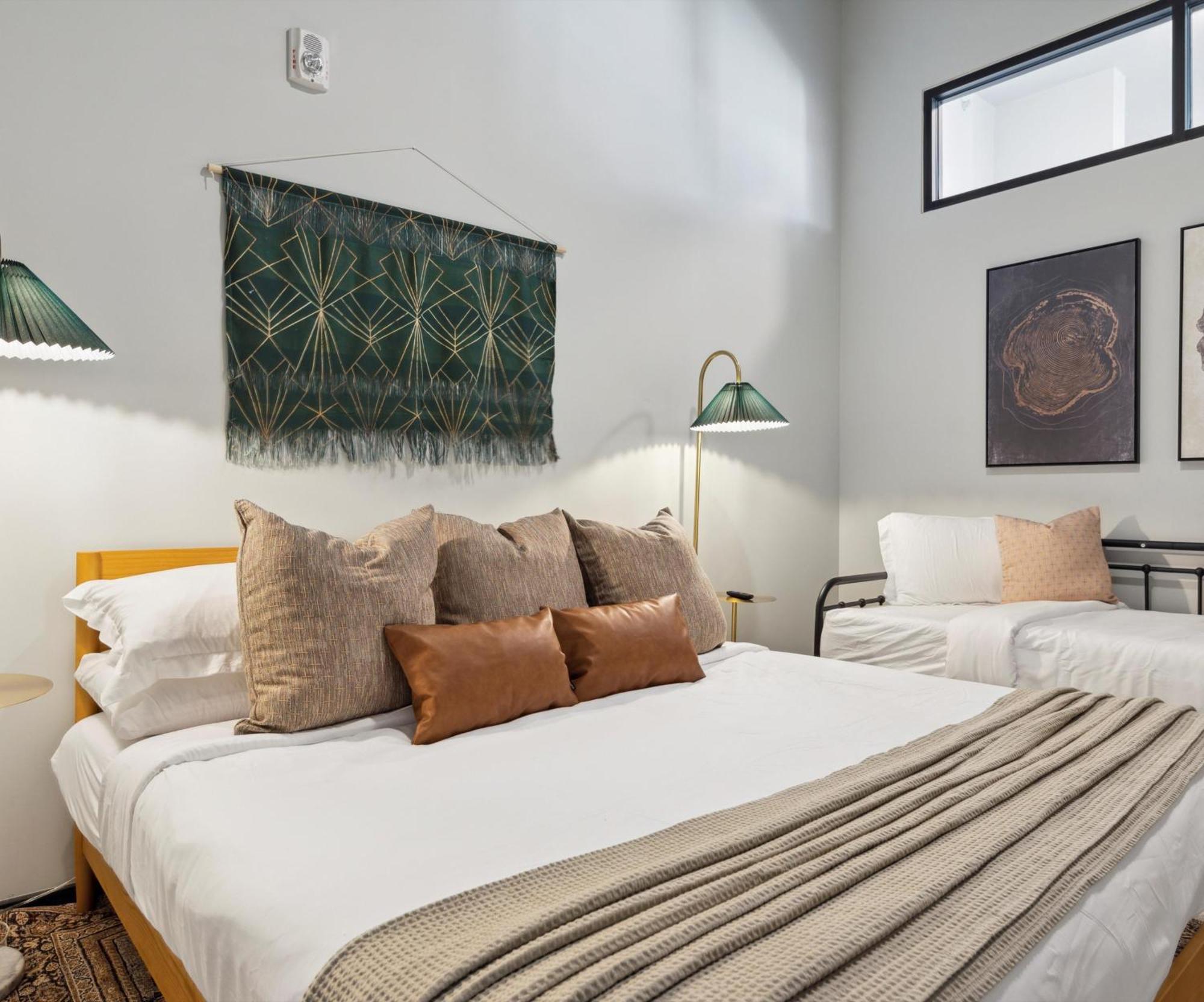 Large 3Br Apts & Studios, Free Parking, Gym, Game Room Philadelphia Phòng bức ảnh